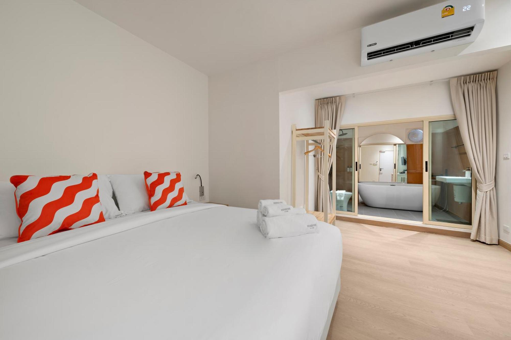 Отель Horange Phuket Town Экстерьер фото
