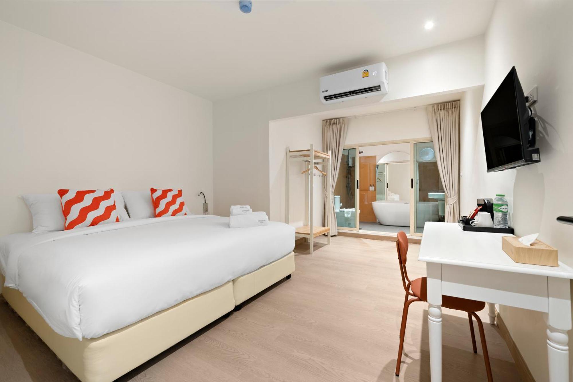 Отель Horange Phuket Town Экстерьер фото