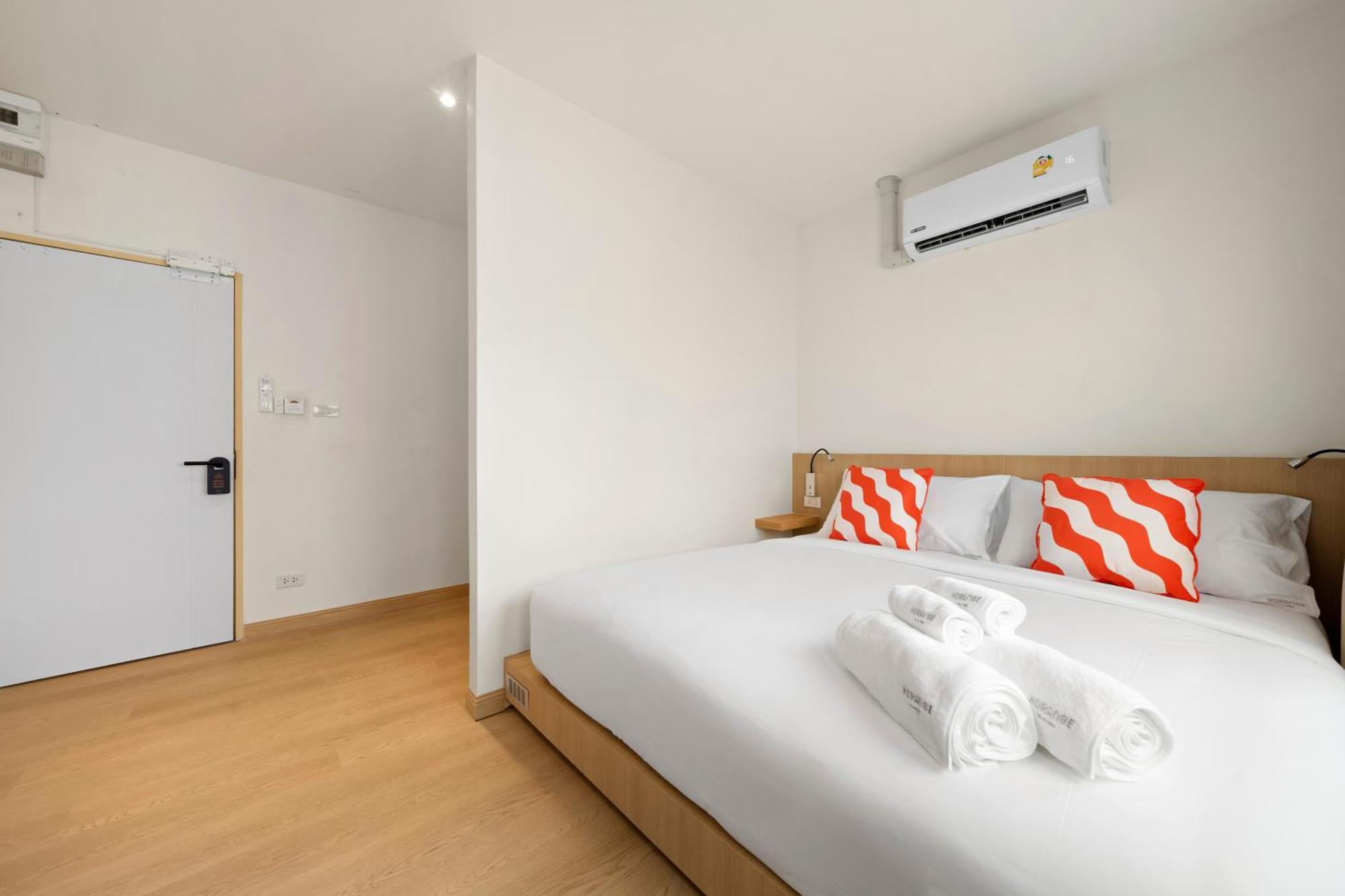 Отель Horange Phuket Town Экстерьер фото